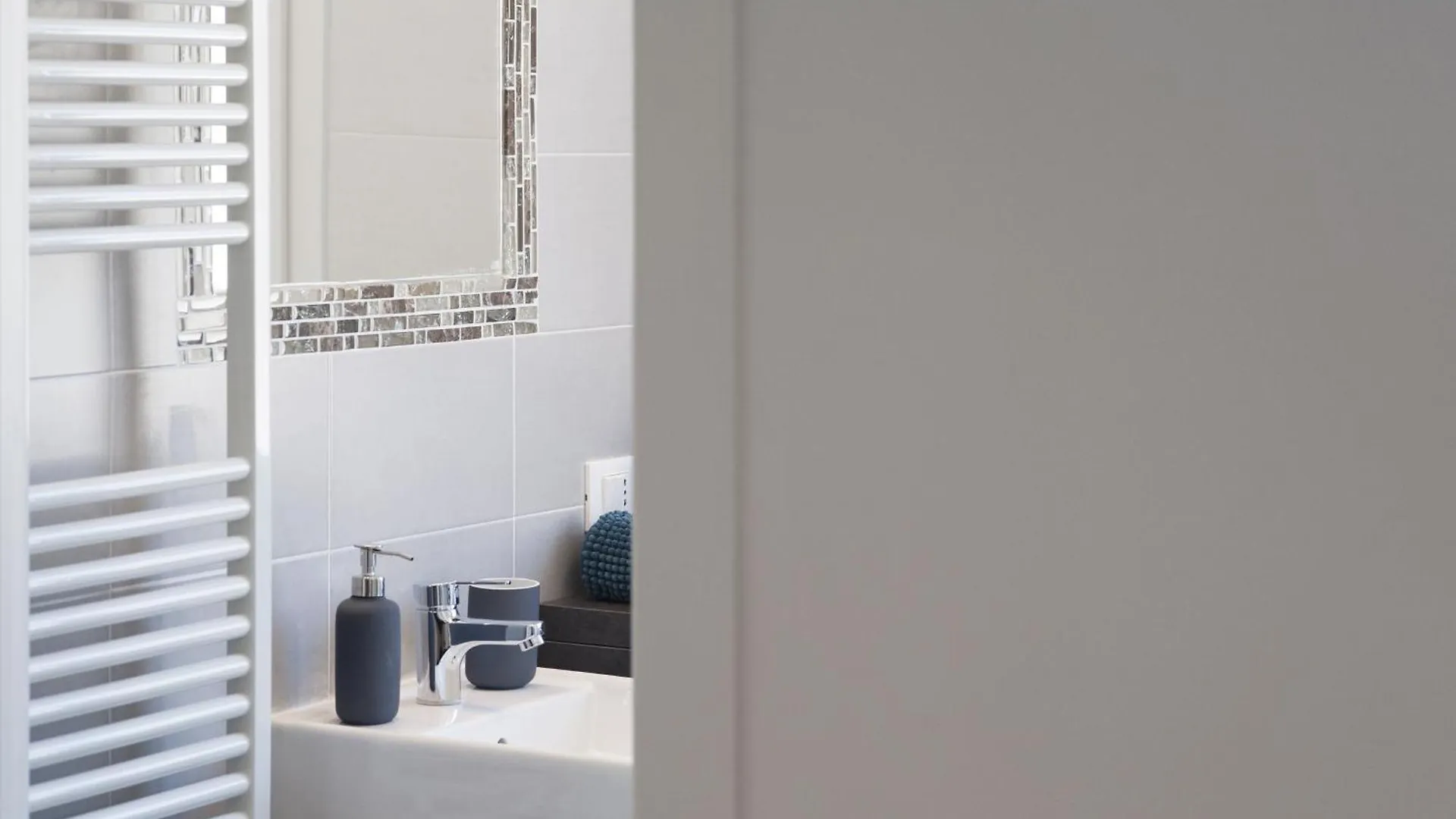 Cipriani 5A Rivieraholiday Pietra Ligure Apartmán