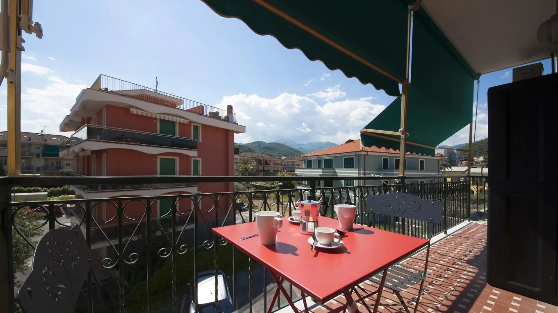 Cipriani 5A Rivieraholiday Pietra Ligure Apartmán